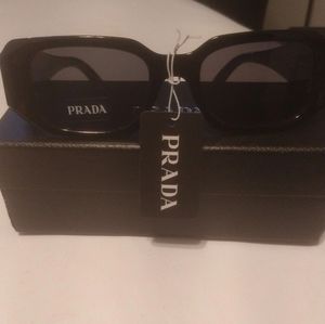 Brand New Prada sunglasses